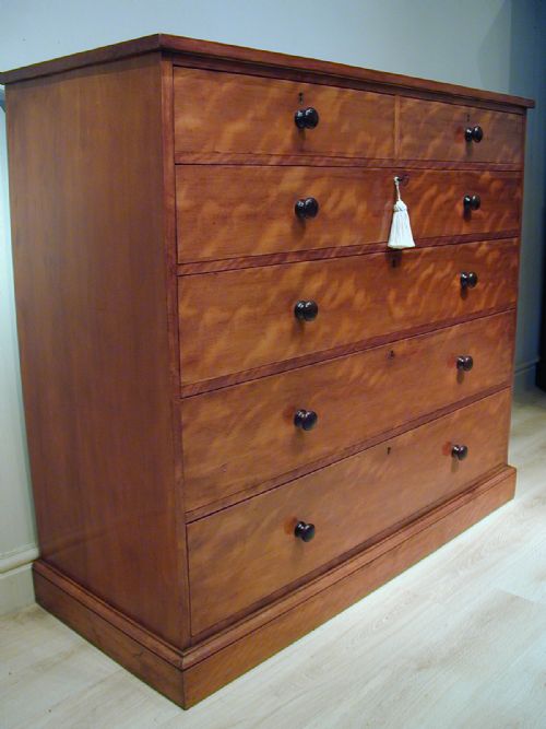 FINEST QUALITY CHEST OF DRAWERS BY GILLOWS OF LANCASTER - ADDITIONAL PHOTO 3
