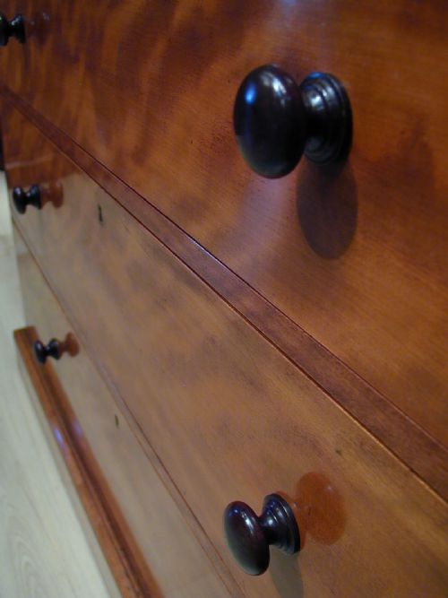 FINEST QUALITY CHEST OF DRAWERS BY GILLOWS OF LANCASTER - ADDITIONAL PHOTO 8
