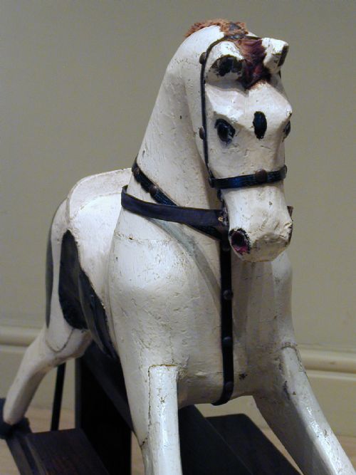 A CHARMING EARLY 20TH CENTURY ROCKING HORSE - ADDITIONAL PHOTO 6