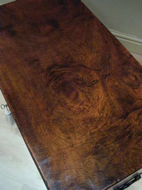 A SUPERB LARGE CAMPHORWOOD TRUNK - ADDITIONAL PHOTO 4
