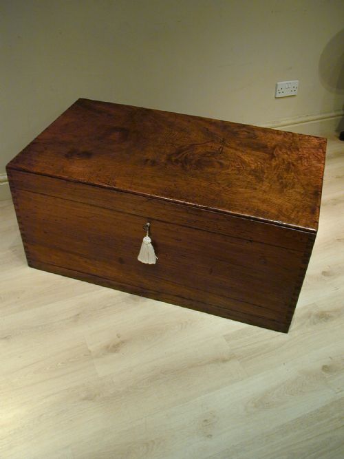 A SUPERB LARGE CAMPHORWOOD TRUNK - ADDITIONAL PHOTO 6