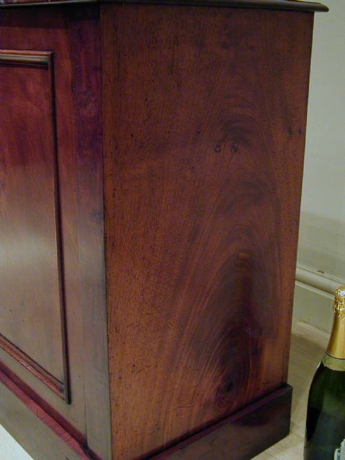 A BEAUTIFUL LITTLE VICTORIAN CUPBOARD - ADDITIONAL PHOTO 11