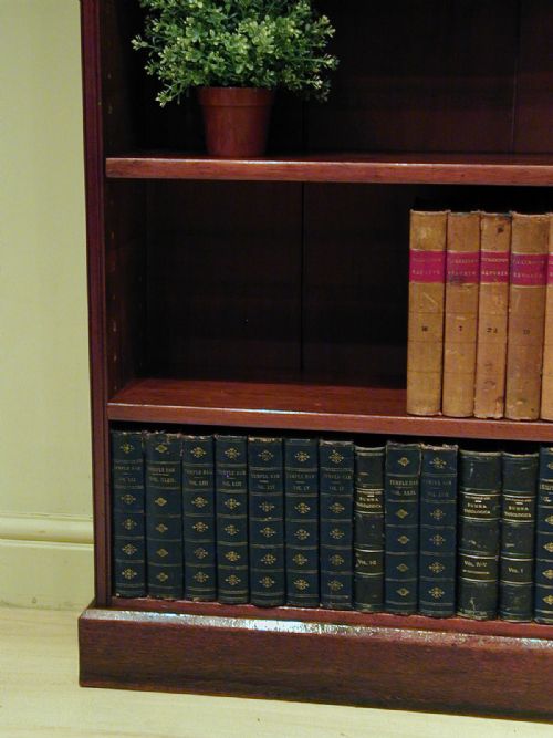 FINE QUALITY TALL OPEN BOOKCASE - ADDITIONAL PHOTO 7