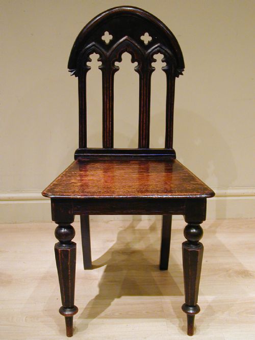 AN ATTRACTIVE PAIR OF HALL CHAIRS - ADDITIONAL PHOTO 4