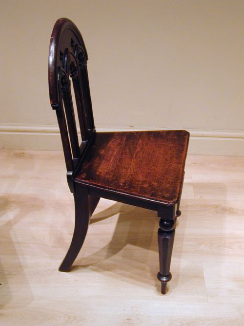 AN ATTRACTIVE PAIR OF HALL CHAIRS - ADDITIONAL PHOTO 12