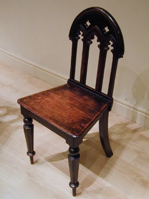 AN ATTRACTIVE PAIR OF HALL CHAIRS - ADDITIONAL PHOTO 13