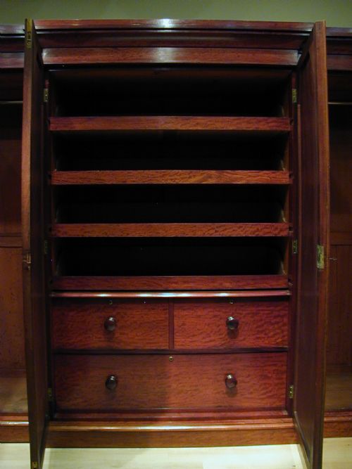 A FINE MID19TH CENTURY FOURDOOR WARDOBE - ADDITIONAL PHOTO 11