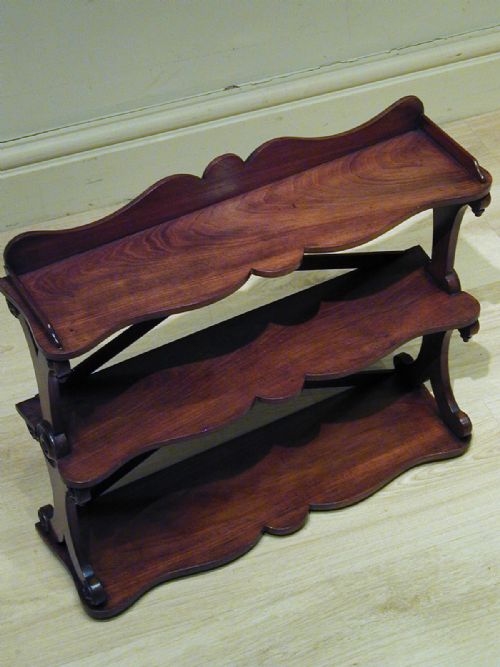 A FINE SET OF VICTORIAN WALLHANGING SHELVES - ADDITIONAL PHOTO 11