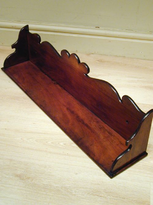 A SUBLIME QUALITY BOOK TROUGH OR WALL SHELF - ADDITIONAL PHOTO 5