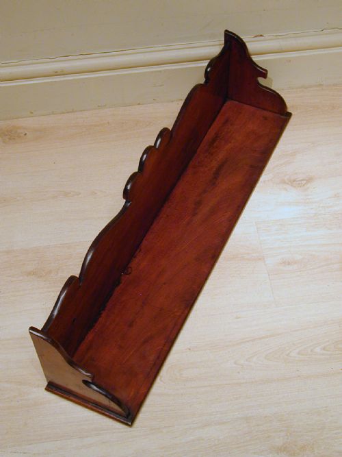 A SUBLIME QUALITY BOOK TROUGH OR WALL SHELF - ADDITIONAL PHOTO 10
