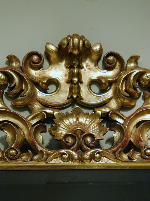 A BEAUTIFUL MID19TH CENTURY GILTWOOD MIRROR - ADDITIONAL PHOTO 9