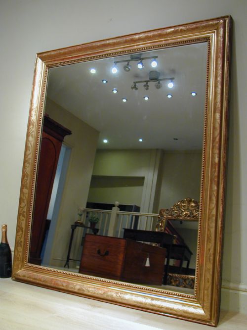 A VERY FINE LARGE GILT FRAMED MIRROR - ADDITIONAL PHOTO 4