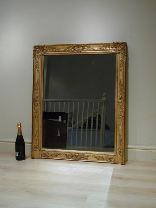 A BEAUTIFUL SMALLMEDIUM SIZED OVERMANTEL - ADDITIONAL PHOTO 3