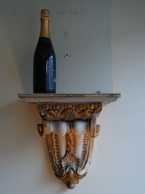 A BEAUTIFUL VICTORIAN WALL BRACKET - ADDITIONAL PHOTO 3