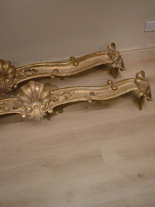 EARLYMID19TH CENTURY GILDED CURTAIN PELMETS - ADDITIONAL PHOTO 2