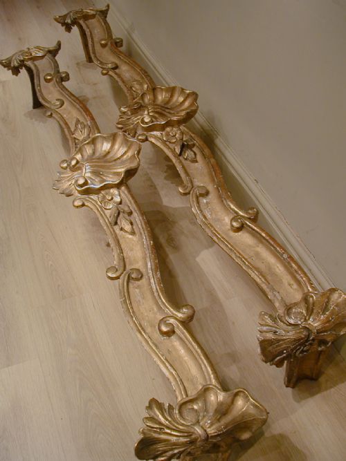 EARLYMID19TH CENTURY GILDED CURTAIN PELMETS - ADDITIONAL PHOTO 3