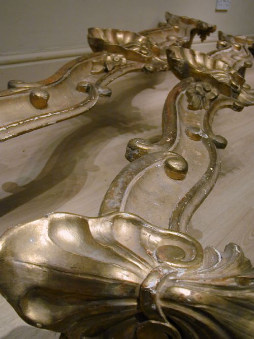 EARLYMID19TH CENTURY GILDED CURTAIN PELMETS - ADDITIONAL PHOTO 4