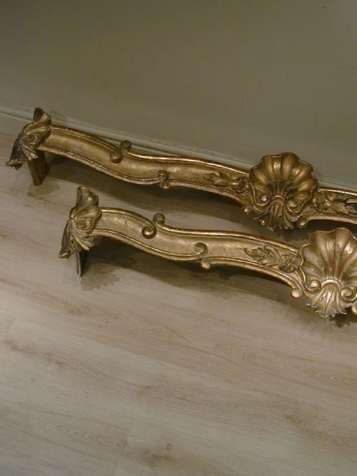 EARLYMID19TH CENTURY GILDED CURTAIN PELMETS - ADDITIONAL PHOTO 5