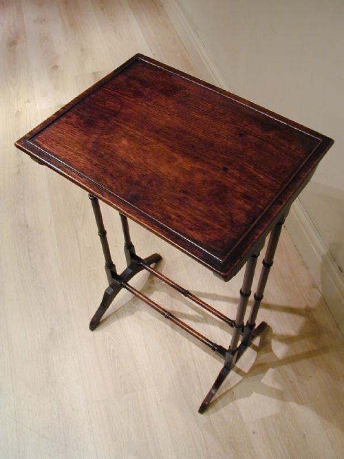 AN ELEGANT REGENCY TABLE IN MAHOGANY - ADDITIONAL PHOTO 3