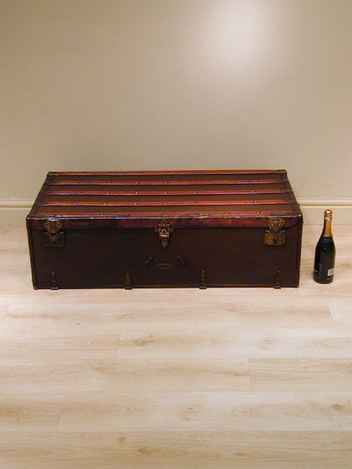 A BEAUTIFUL EARLY 20TH CENTURY STEAMER TRUNK - ADDITIONAL PHOTO 2