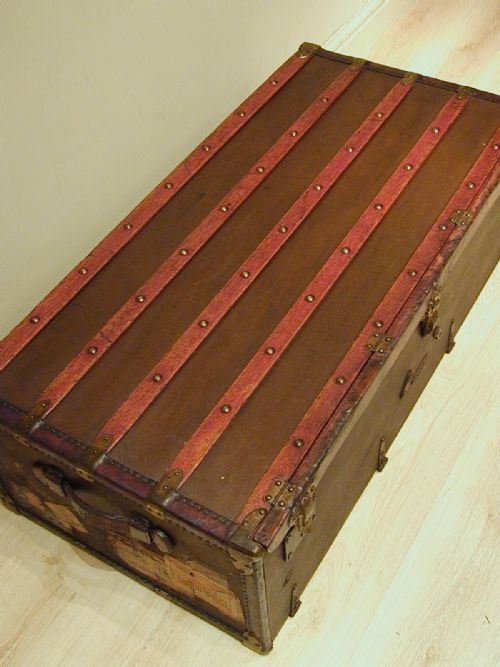 A BEAUTIFUL EARLY 20TH CENTURY STEAMER TRUNK - ADDITIONAL PHOTO 5