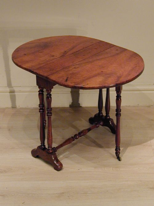 BEAUTIFUL LITTLE SUTHERLAND TABLE - ADDITIONAL PHOTO 2