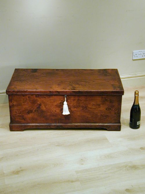 A STUNNING ENGLISH ELM TRUNK - ADDITIONAL PHOTO 3