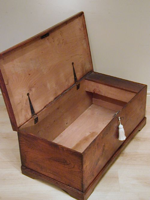 A STUNNING ENGLISH ELM TRUNK - ADDITIONAL PHOTO 11