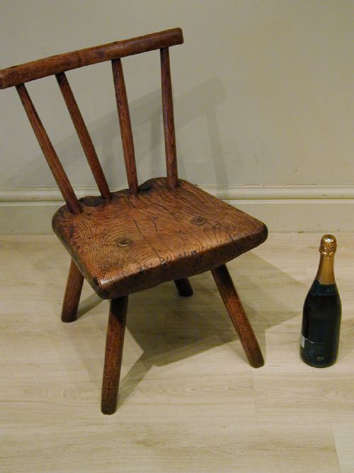 A BEAUTIFULLY RUSTIC PRIMITIVE CHAIR - ADDITIONAL PHOTO 1