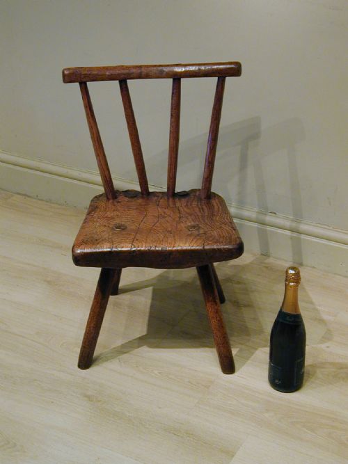 A BEAUTIFULLY RUSTIC PRIMITIVE CHAIR - ADDITIONAL PHOTO 2