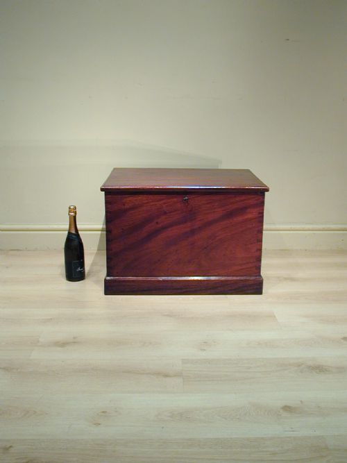 a wonderful mahogany storage trunk - CATEGORY: ANTIQUE CHESTS - DATED 1850