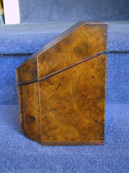A SMALL 'KNIFE BOX' STATIONERY CABINET - ADDITIONAL PHOTO 7