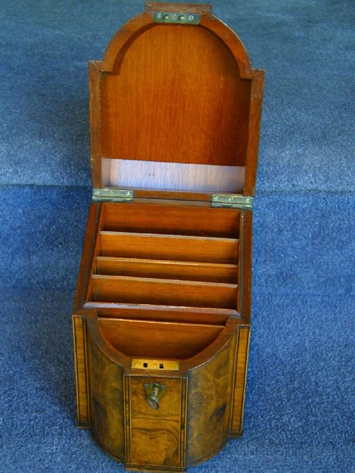 A SMALL 'KNIFE BOX' STATIONERY CABINET - ADDITIONAL PHOTO 11