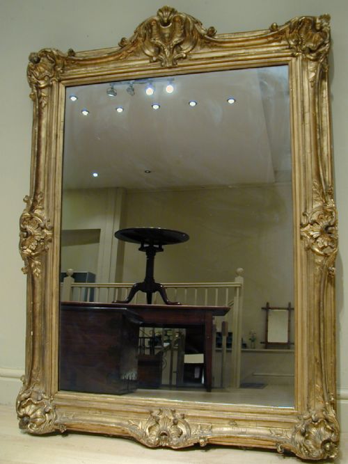 AN IMPRESSIVE GILTFRAME MIRROR - ADDITIONAL PHOTO 3
