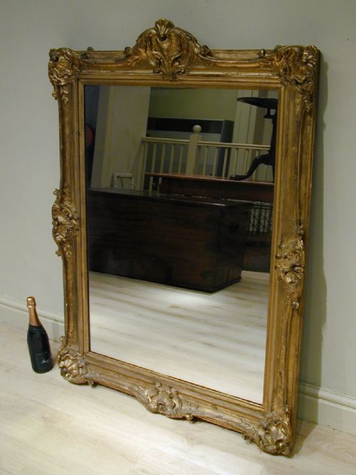 AN IMPRESSIVE GILTFRAME MIRROR - ADDITIONAL PHOTO 9