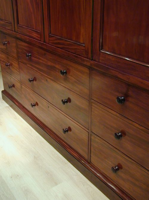 FINEST QUALITY 4DOOR WARDROBE - ADDITIONAL PHOTO 9