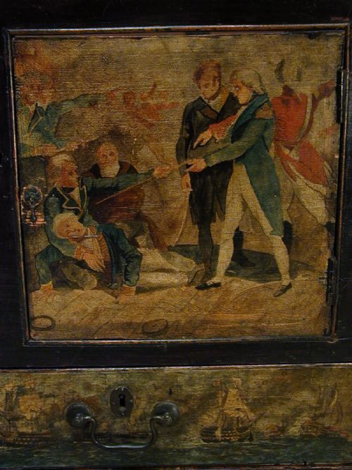 AN EXCEPTIONAL 19TH CENTURY PAINTED TRUNK - ADDITIONAL PHOTO 4