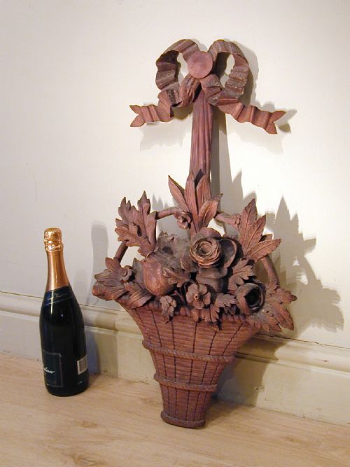A BEAUTIFUL HANDCARVED WALL APPLIQU - ADDITIONAL PHOTO 5