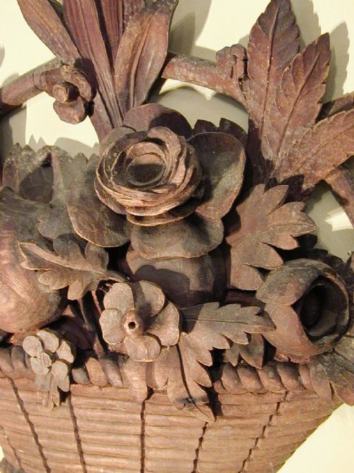 A BEAUTIFUL HANDCARVED WALL APPLIQU - ADDITIONAL PHOTO 9