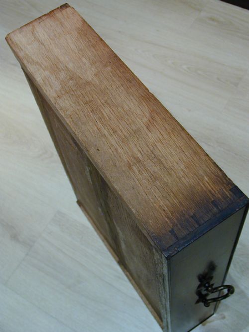 A WONDERFUL DOUBLE CHEST OF DRAWERS - ADDITIONAL PHOTO 10
