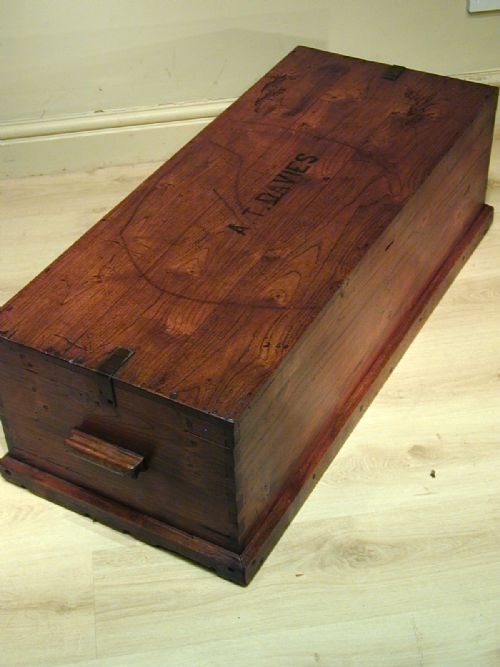 A GOOD QUALITY CAMPHORWOOD TRUNK - ADDITIONAL PHOTO 13