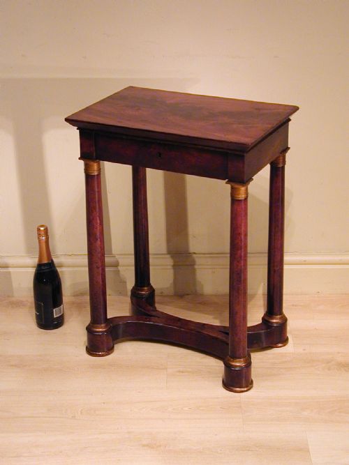 A VERY SMALL SINGLEDRAWER SIDE TABLE - ADDITIONAL PHOTO 7