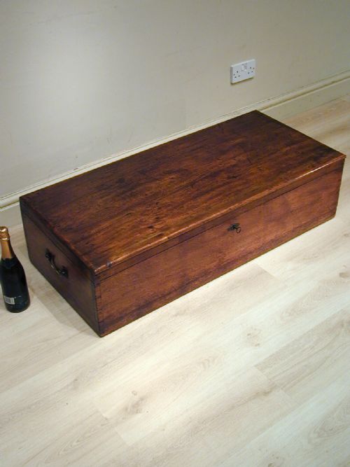 A SUPERB QUALITY LOW CAMPHORWOOD TRUNK - ADDITIONAL PHOTO 4