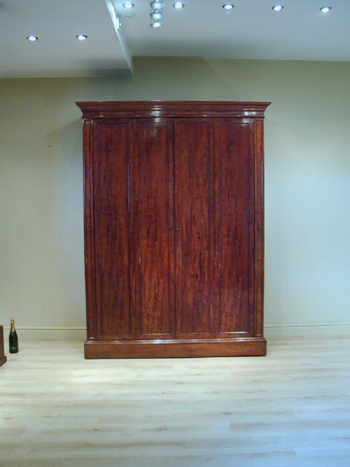 THE VERY FINEST QUALITY TWODOOR WARDROBE - ADDITIONAL PHOTO 1