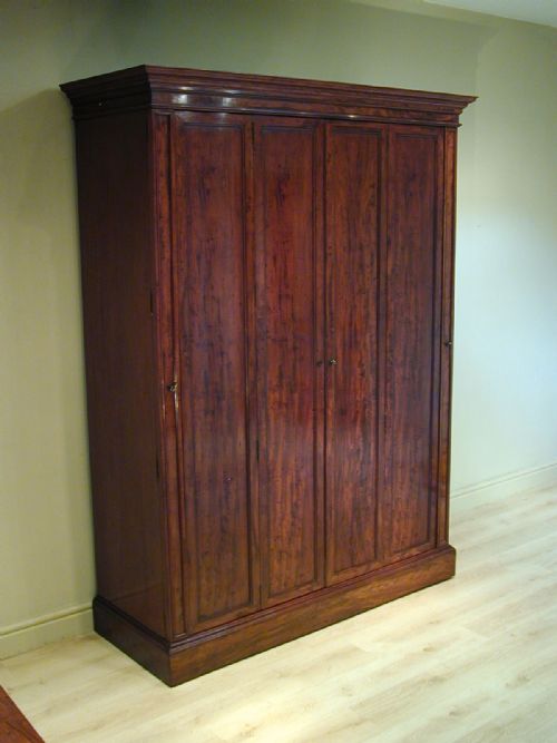 THE VERY FINEST QUALITY TWODOOR WARDROBE - ADDITIONAL PHOTO 10