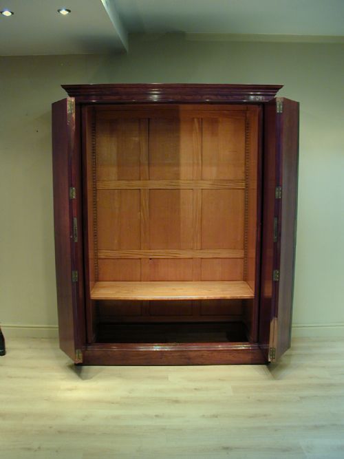 THE VERY FINEST QUALITY TWODOOR WARDROBE - ADDITIONAL PHOTO 14