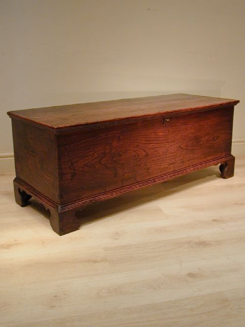 a wonderful 18th century storage trunk - CATEGORY: ANTIQUE CHESTS - DATED 1750