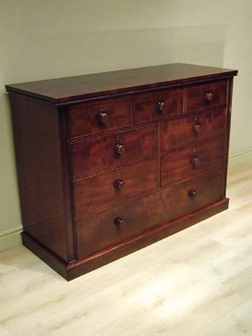 a truly wonderful multidrawer chest - CATEGORY: ANTIQUE CHEST OF DRAWERS - DATED 1860
