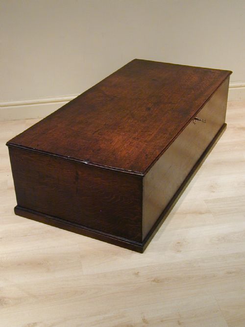 A SUPERB GEORGIAN LOW TRUNK - ADDITIONAL PHOTO 8