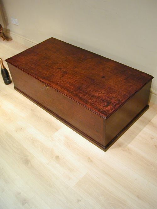 A SUPERB GEORGIAN LOW TRUNK - ADDITIONAL PHOTO 10